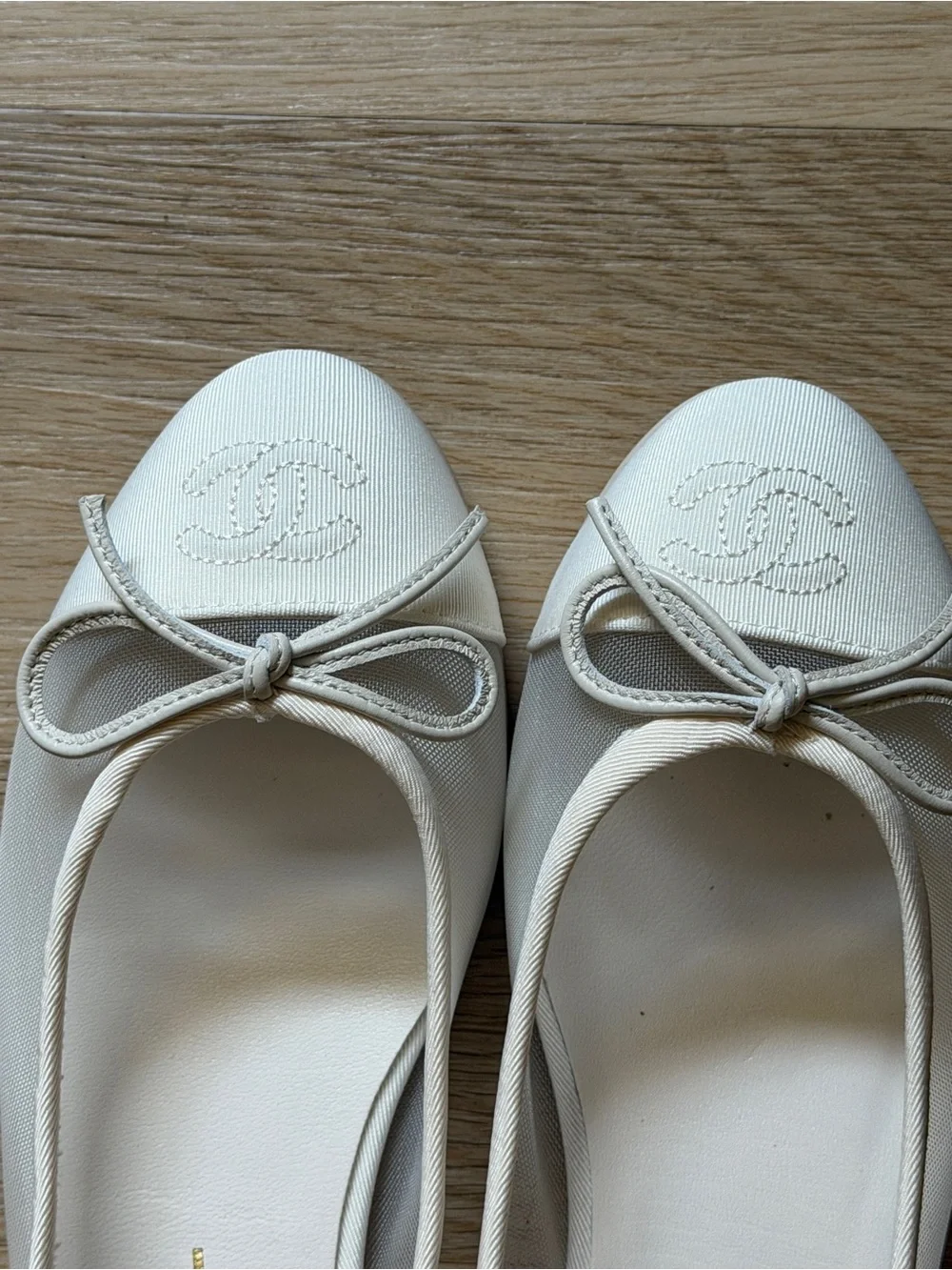 Mesh ballet flats